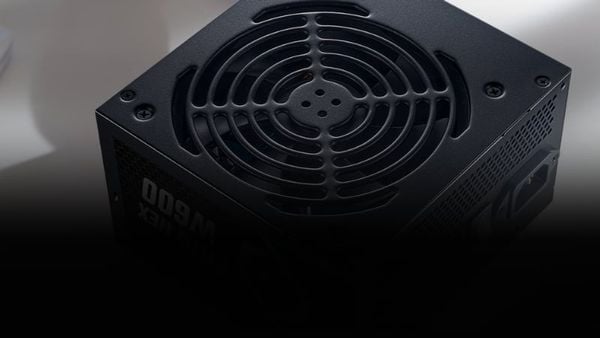 Nguồn máy tính CoolerMaster Elite NEX PN600 230V hoạt động với hiệu suất 75%