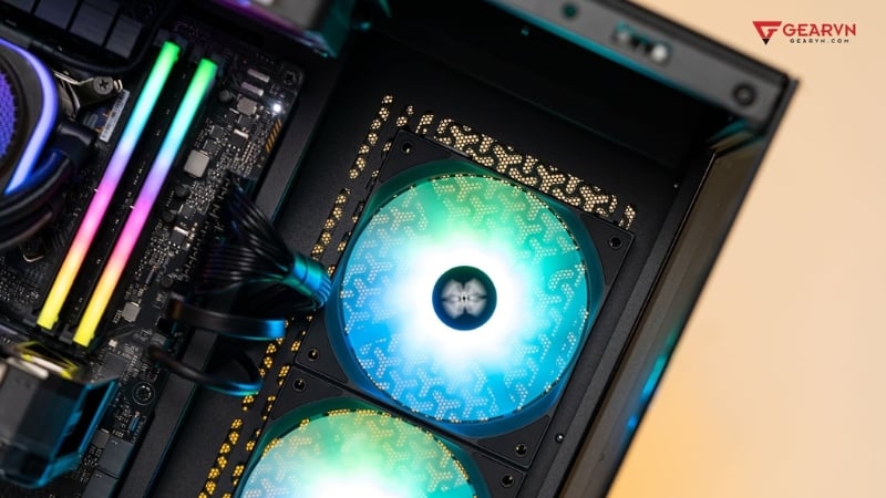 PC GVN sở hữu case Corsair 3500X