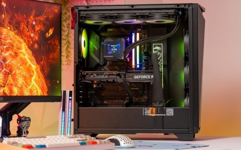 Ryzen 7 là dòng CPU sở hữu 8 nhân 16 luồng, mạnh mẽ trong gaming và đồ họa