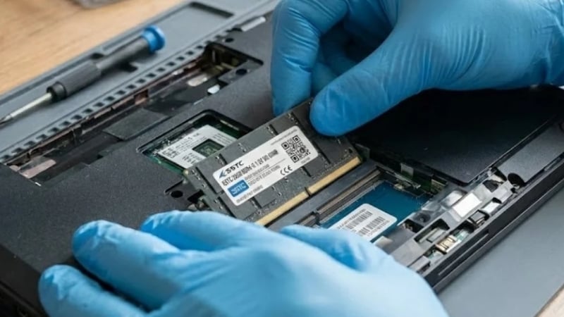 Ram Laptop SSTC 8GB DDR4 có chuẩn 260 pin phổ biến