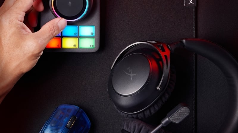 Tai nghe HP HyperX Cloud Alpha 2 Wireless Black có trạm chiến RGB thông minh