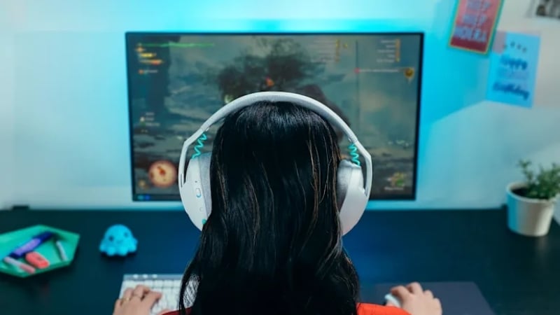 Tai nghe không dây Logitech G321 LIGHTSPEED White có chất âm sống động