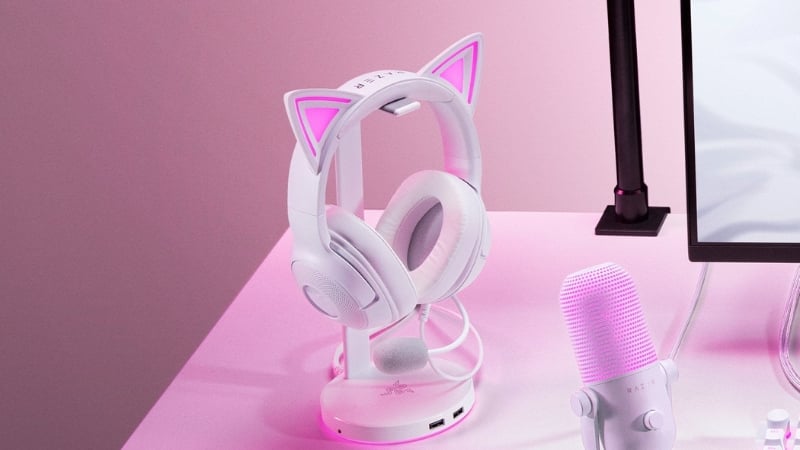 Tai nghe Razer Kraken Kitty V2 BT White có thiết kế tai mèo
