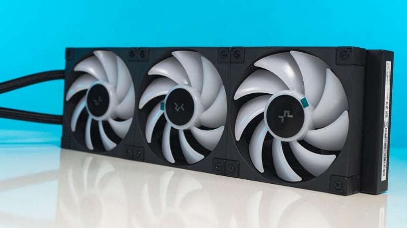 Tản nhiệt nước AIO 360mm là một hệ thống làm mát CPU khép kín