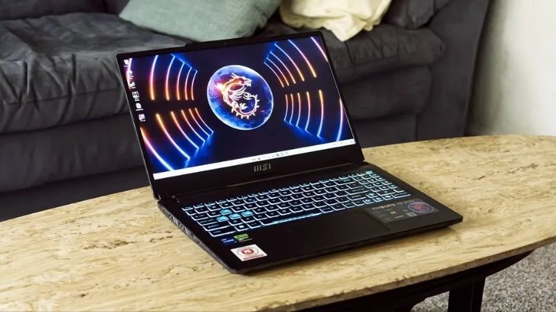 Laptop gaming MSI Cyborg 15 Black Edition A13VEO-2610VN có màn hình 15.6 inch