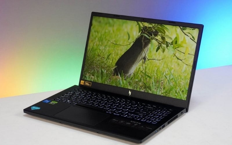 Laptop bền cho sinh viên là máy có khả năng hoạt động ổn định trong 4 - 5 năm