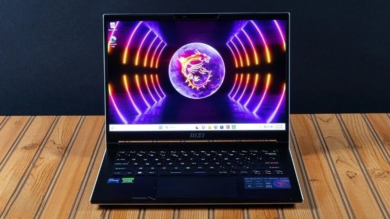 Laptop gaming MSI Stealth 14 AI Studio A1VFG 085VN