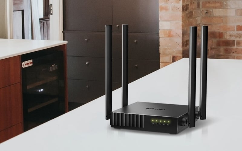 Đặt Router ở vị trí trung tâm, thoáng đãng, tránh xa các vật cản lớn