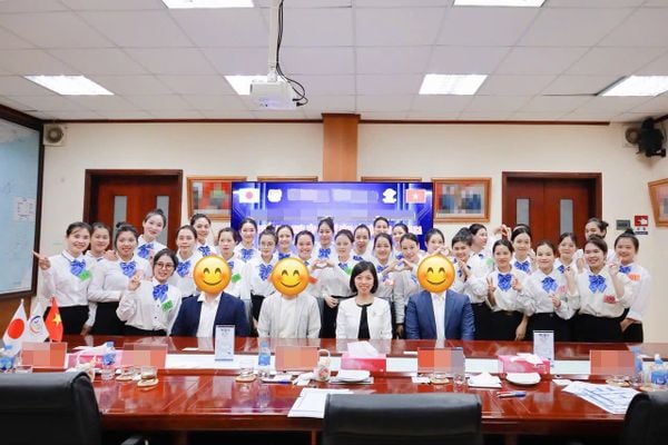 2025年11月10日、ベトナムの取引先である「JVSグループ」にて、惣菜製造業向けの技能実習生56名（女性）の選抜試験を開催しました。