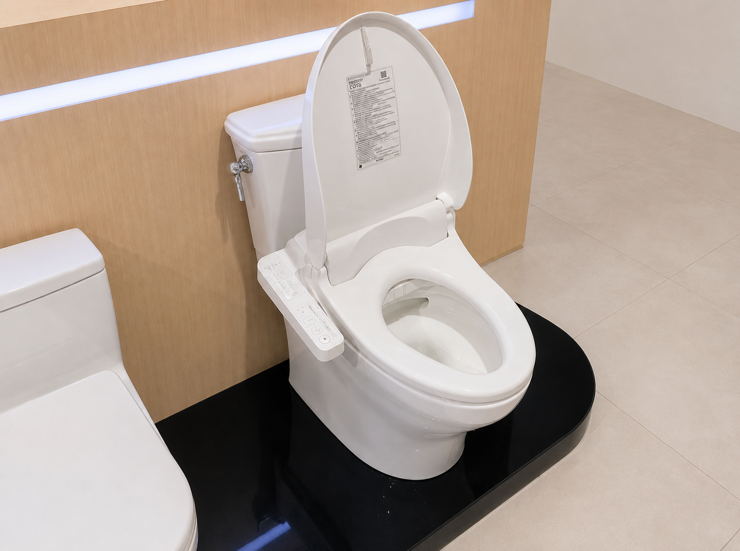 Bồn cầu thông minh TOTO CS986GW18