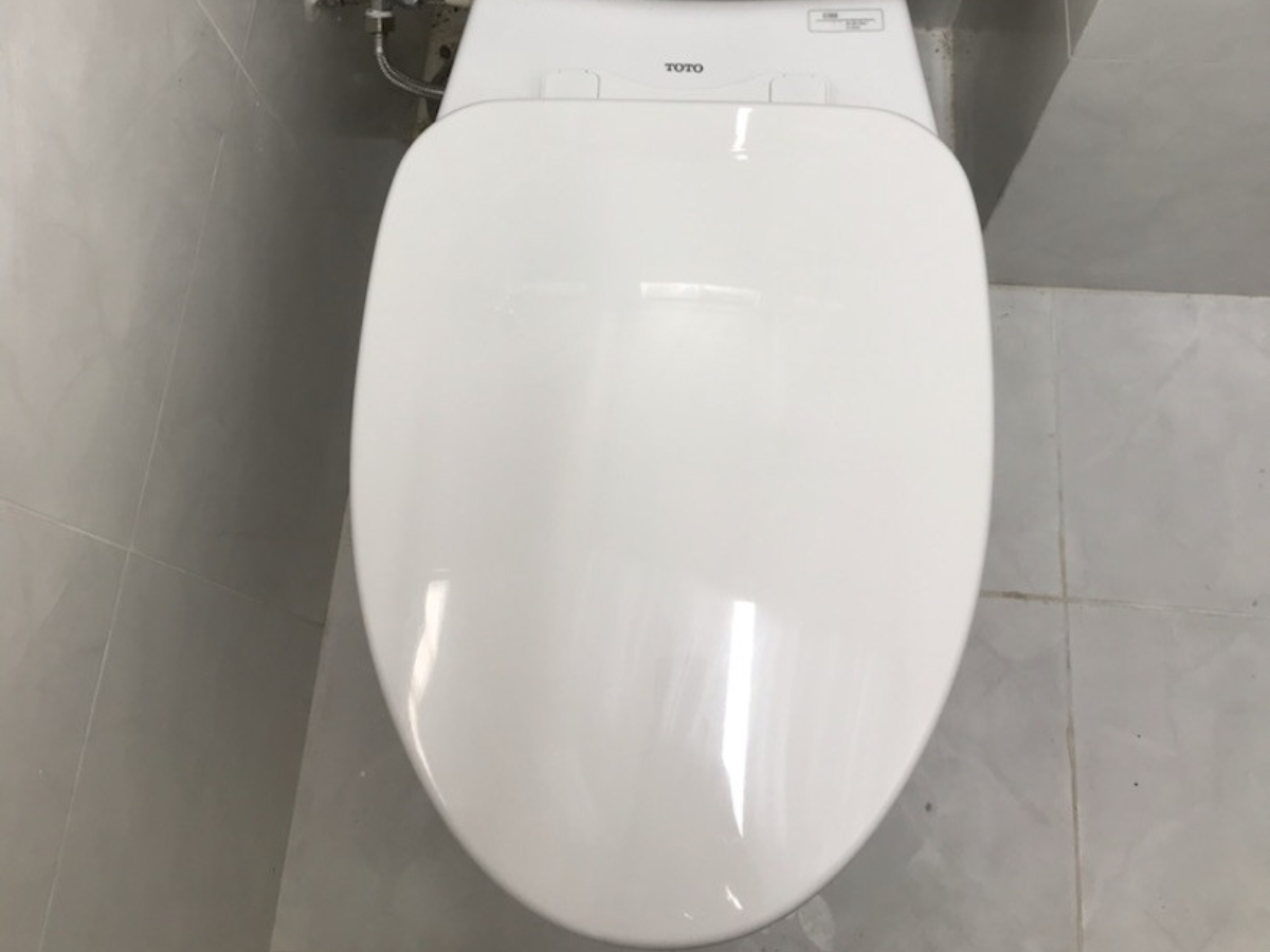 Bồn cầu 2 khối TOTO CS300DT3Y1