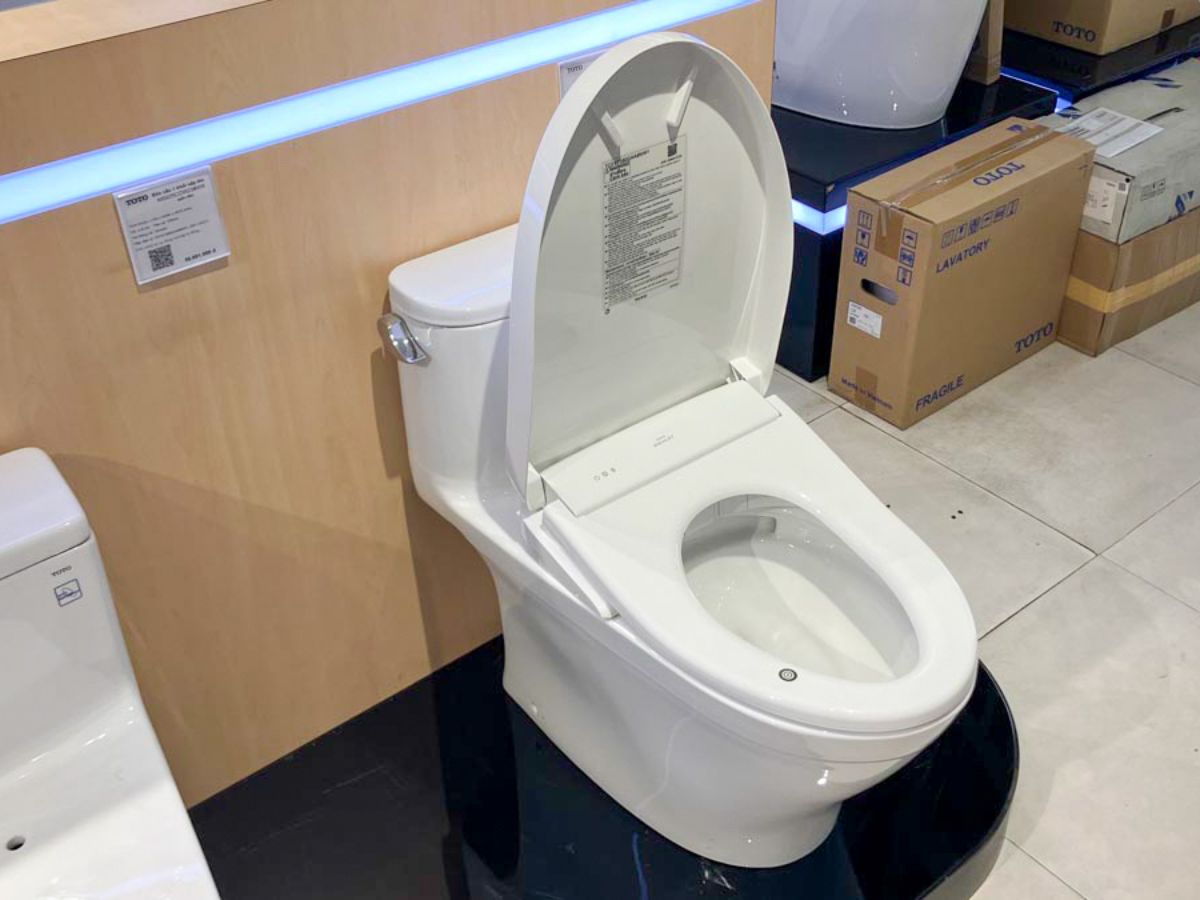 Bồn cầu thông minh TOTO MS887CRW23