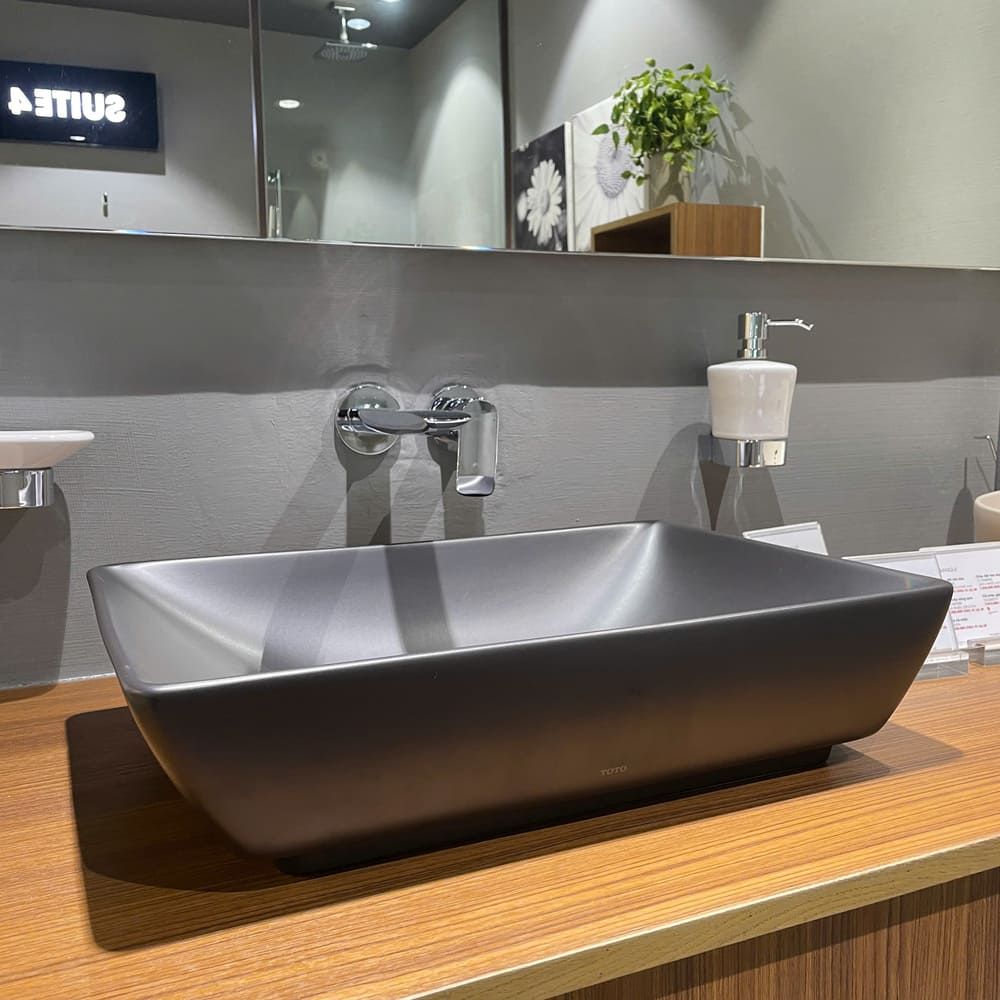 Lavabo đặt bàn TOTO vì sao được nhiều gia đình yêu thích?