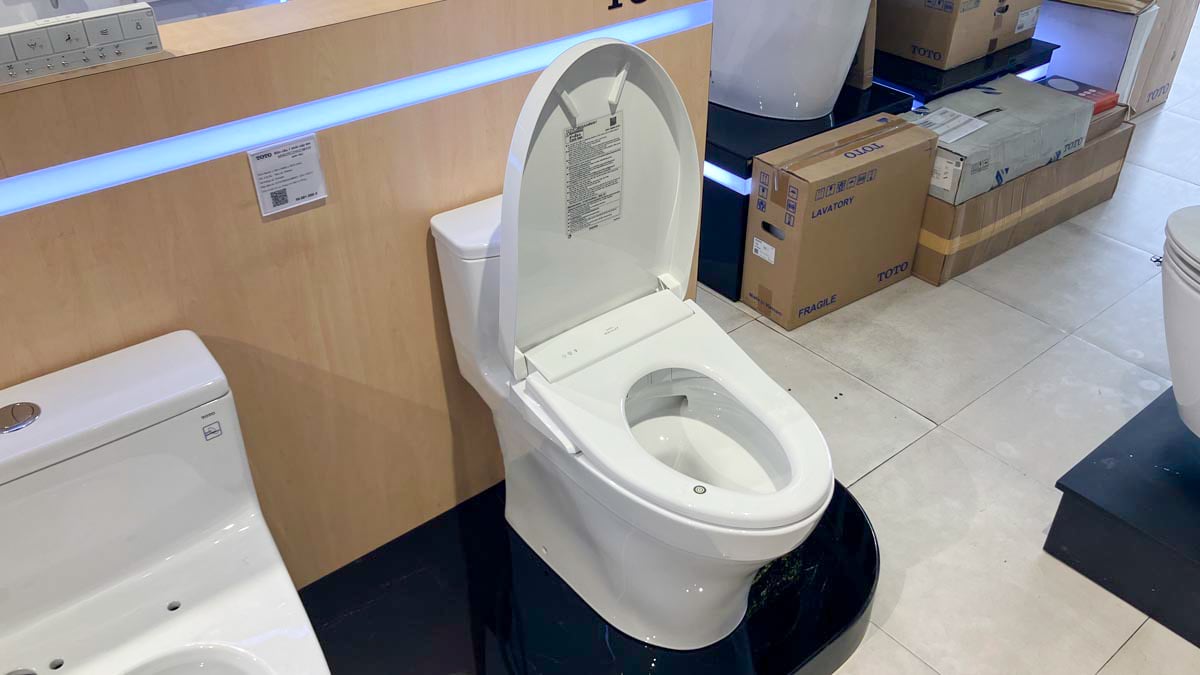 Bồn cầu thông minh TOTO MS885CDW23