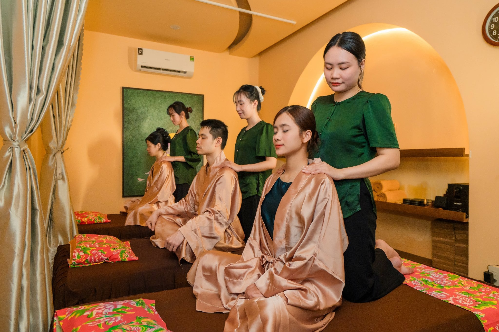 Neck and Shoulder Pain? Try Therapeutic Massage in Hue the Right Way