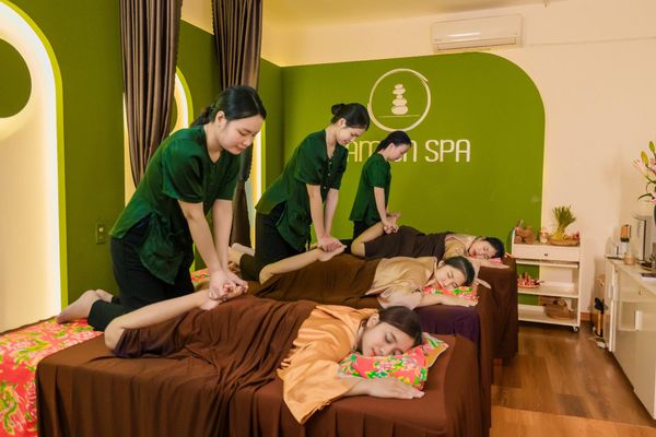 Những dấu hiệu bạn nên đi trị liệu cổ vai gáy sớm