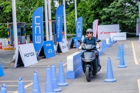 Đăng ký xe máy mất bao lâu? Thời gian nhận biển số và giấy tờ xe mới nhất