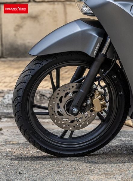 Honda SH - Honda SH160i tại HEAD Hoàng Việt với hệ thống phanh ABS