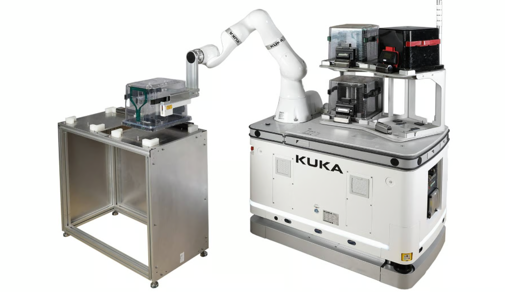 Cobot trong ngành bán dẫn: Ứng dụng phù hợp và những giới hạn cần lưu ý