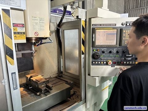 Hướng Dẫn Quy Trình Bảo Dưỡng Định Kỳ Hệ Thống Thiết Bị CNC Để Kéo Dài Tuổi Thọ Máy