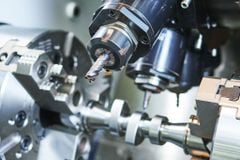 CẨM NANG TOÀN DIỆN VỀ THIẾT BỊ & DỊCH VỤ GIA CÔNG CƠ KHÍ CNC