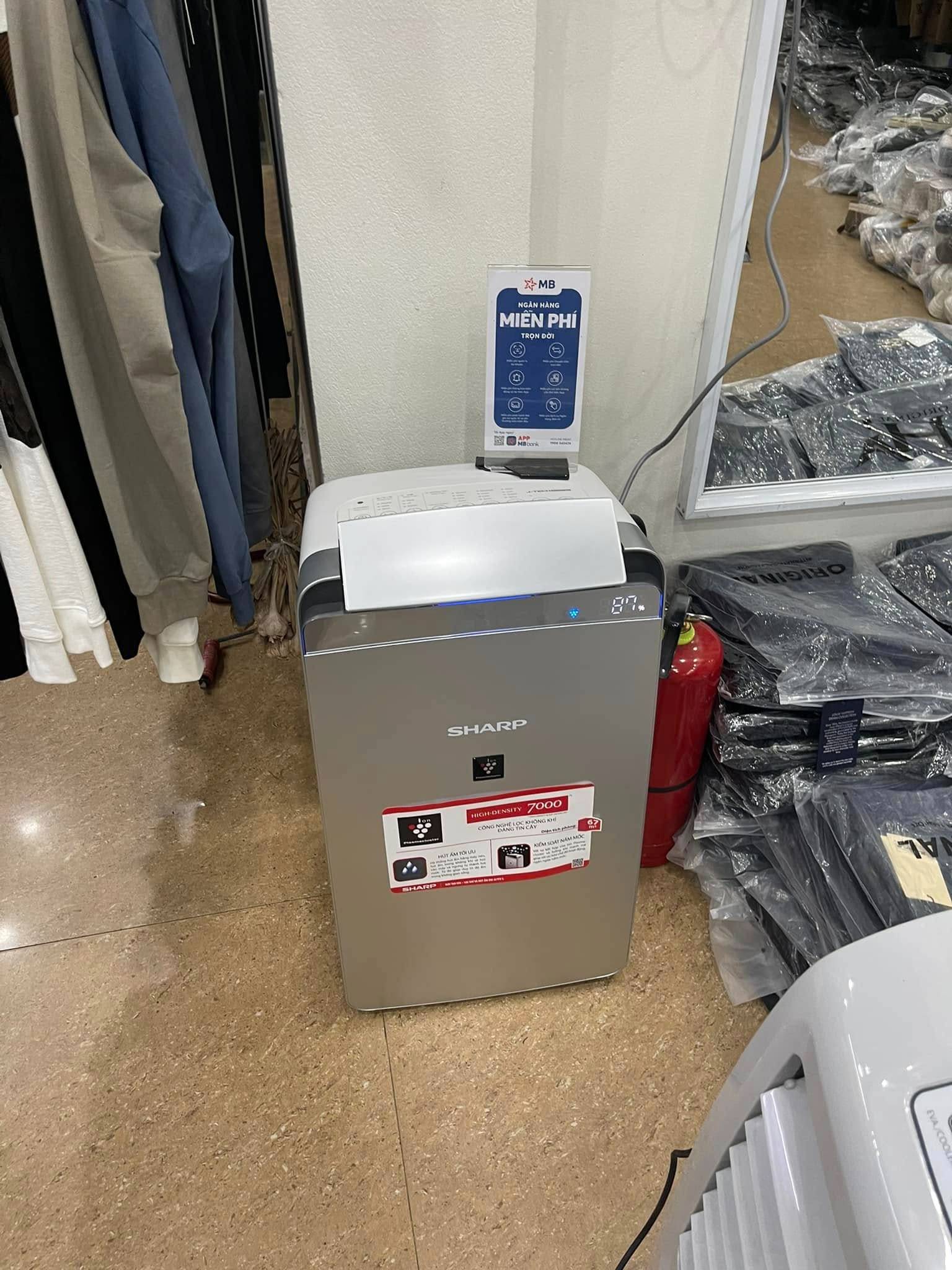 Tốn 8 triệu mua máy hút ẩm Sharp DW-J27FV-S? Có nên không?