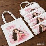 [ MẪU MỚI ] Quà Tặng Bổn Mạng Thánh Têrêsa Hài Đồng Giêsu 1/10 – Tranh Gỗ, Ly Sứ, Túi Vải