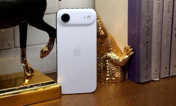 iPhone Air có mấy SIM? eSIM hay SIM vật lý?