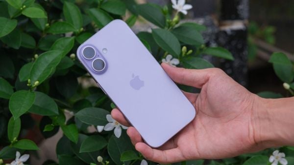 có nên mua ịphone mới ra mắt