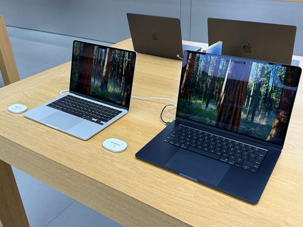 Macbook Air M4 cũ