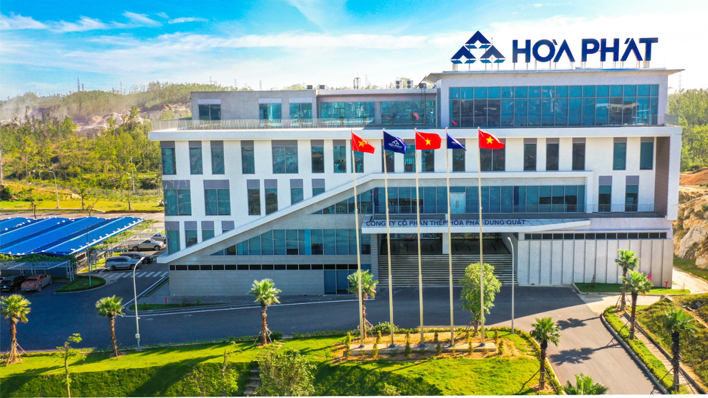 Hòa Phát với siêu dự án thép 85.000 tỷ đồng & động thái tái cơ cấu SCB từ nhà đầu tư quốc tế