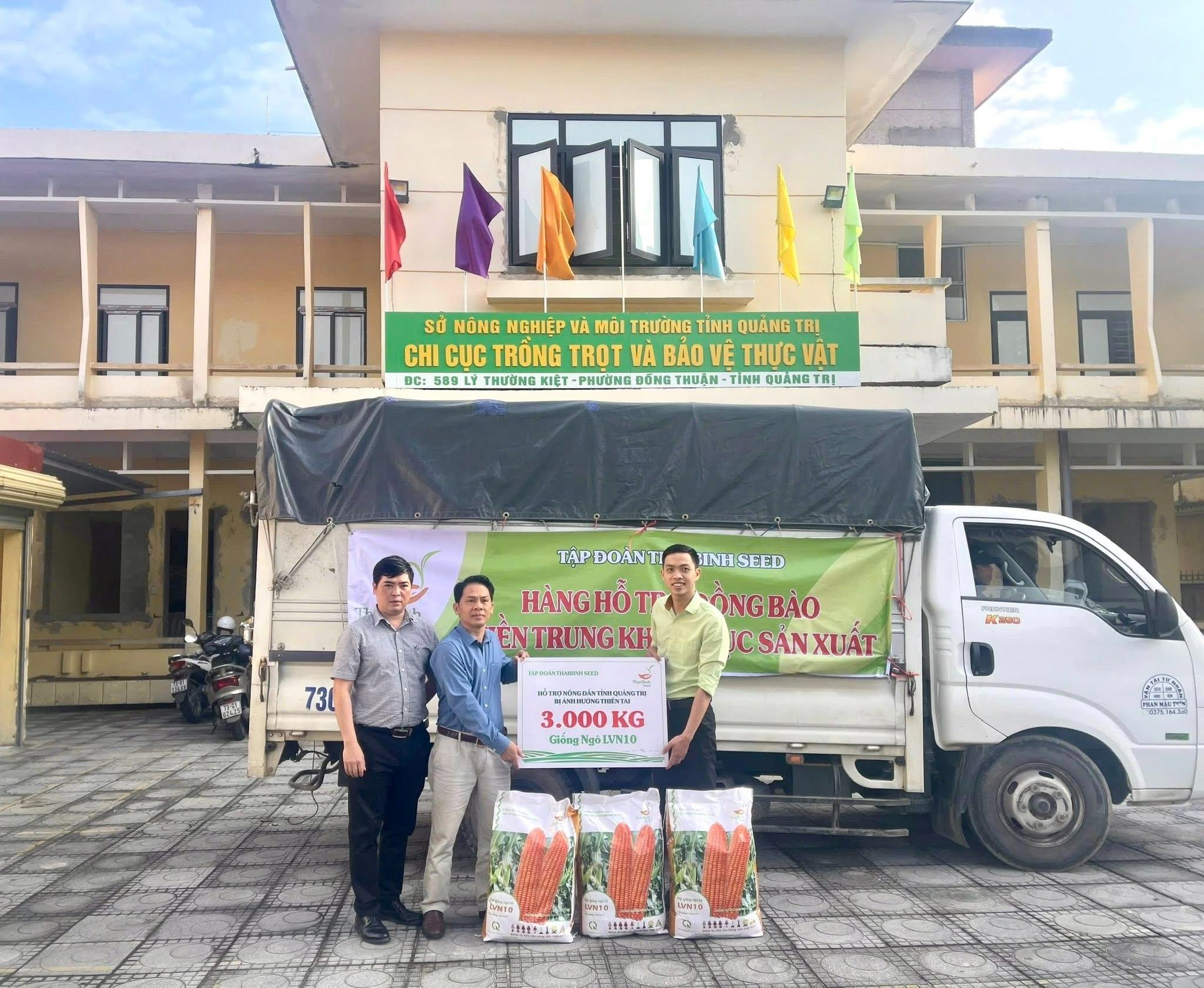 5 TẤN GIỐNG CÂY TRỒNG CHẤT LƯỢNG CAO CỦA THAIBINH SEED GỬI BÀ CON VÙNG LŨ KHÔI PHỤC SẢN XUẤT