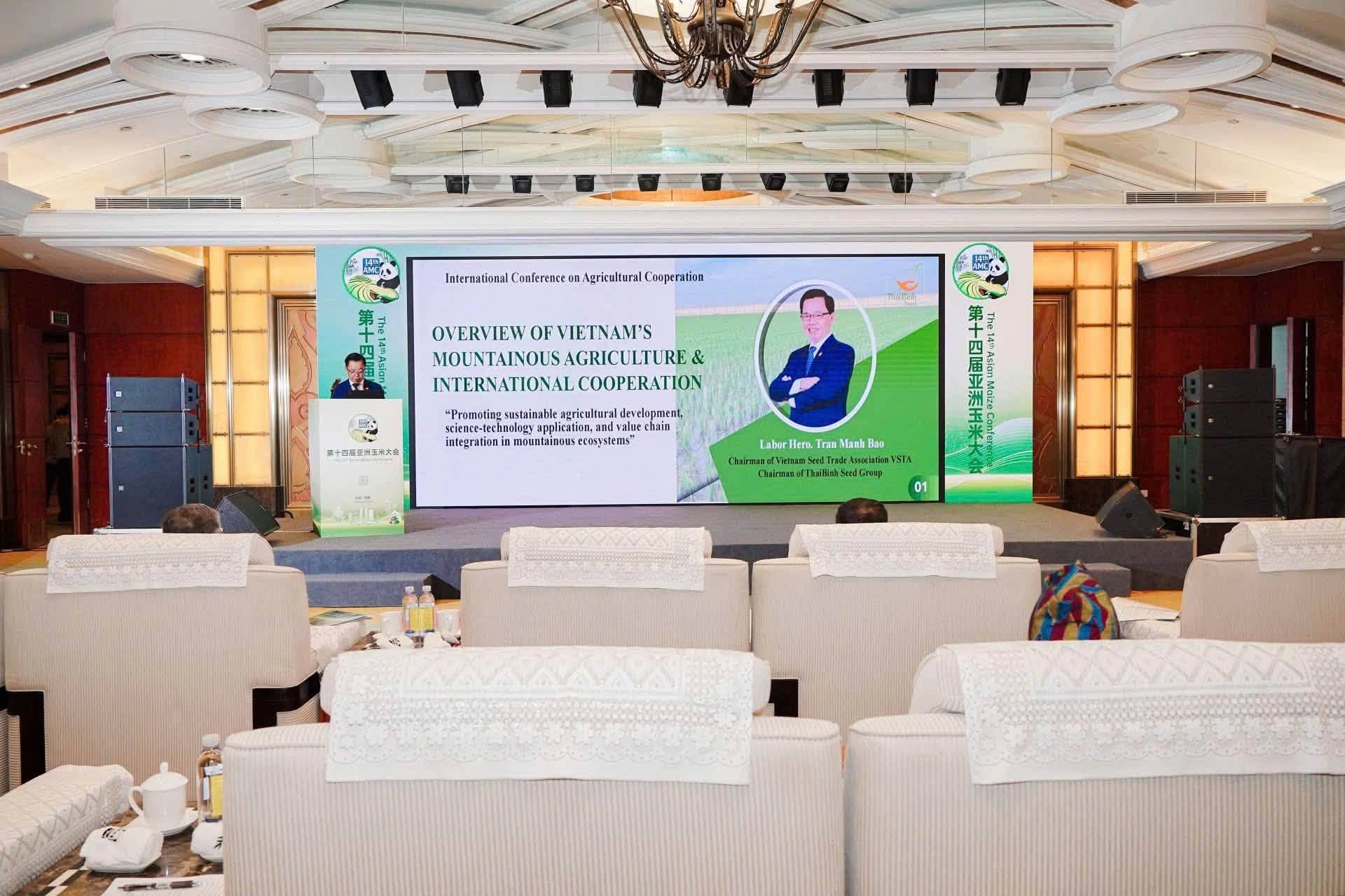 AHLĐ TRẦN MẠNH BÁO: MỞ RỘNG HỢP TÁC QUỐC TẾ, ĐƯA GIỐNG CÂY TRỒNG VÀ KHOA HỌC CÔNG NGHỆ ĐẾN GẦN HƠN VỚI NÔNG DÂN