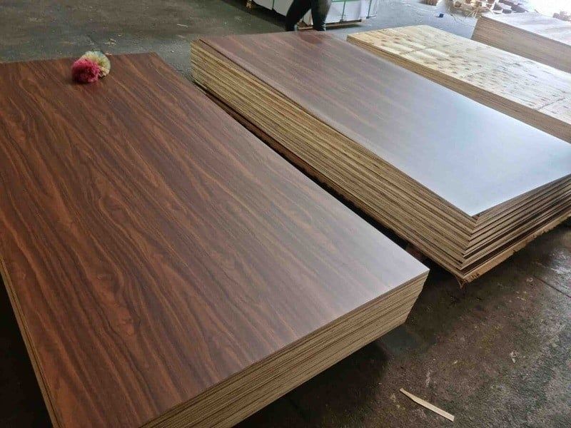 Đơn vị cung cấp gỗ plywood phủ melamine chất lượng cao, giá tốt tại Hà Nội