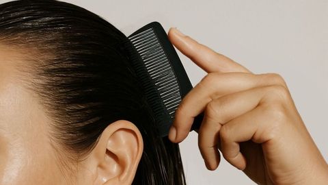 NANG TÓC LÀ GÌ? VAI TRÒ CỦA NANG TÓC VÀ CÁCH NUÔI DƯỠNG NANG TÓC KHỎE MẠNH TỪ GỐC