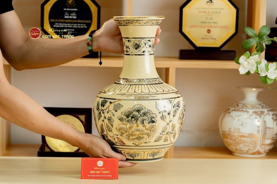 binh-toi-hoa-phu-dung-ve-vang__2_