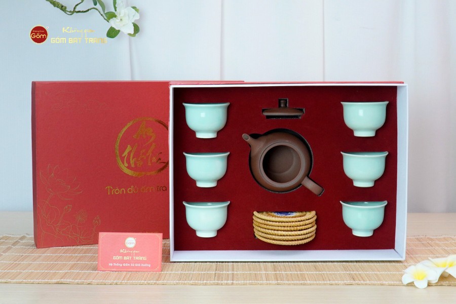 Bộ Ấm Chén An Thổ Túc Trăng To Dáng Mới (Chén Men Tro)