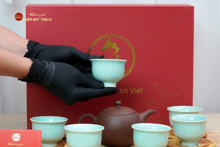 Bộ Ấm Chén An Thổ Túc Trăng To Dáng Mới (Chén Men Tro)
