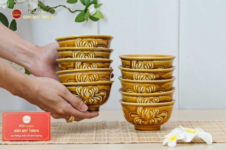 Bộ Bát Cơm Men Nâu Vân Hoa Cúc