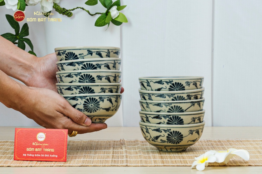Bộ Bát Cơm Men Rạn Vẽ Cúc Đen