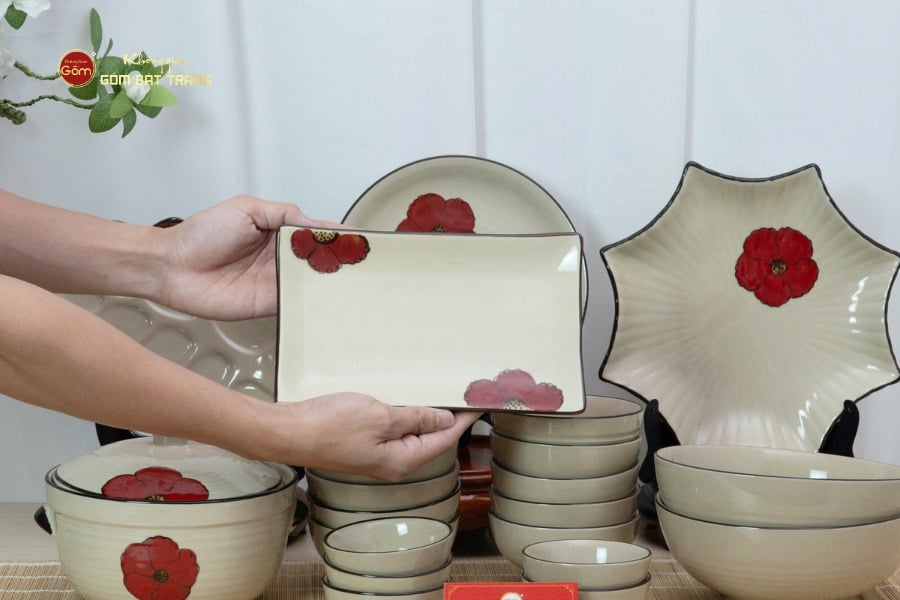 Bộ Bàn Ăn 10 Người (23 món) Men Hỏa Biến Hoa Sứ Đỏ