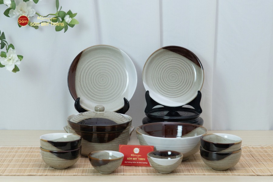 Bộ Bàn Ăn 4 Người (10 món) Men Hỏa Biến Ba Màu