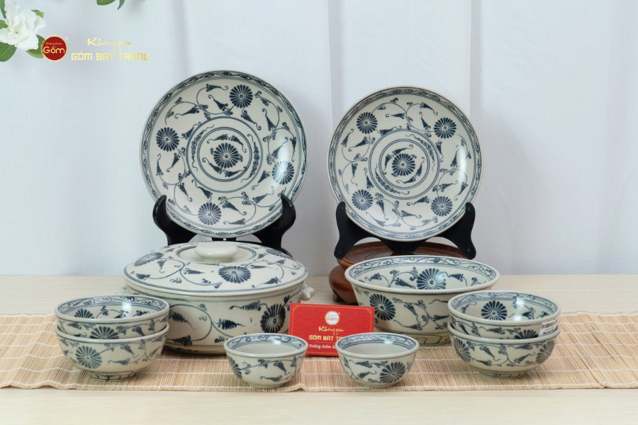 Bộ Bàn Ăn 4 Người (10 món) Men Rạn Vẽ Cúc Đen