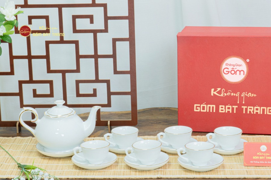 Bộ Trà Men Trắng Hồ Lô Vẽ Viền Vàng