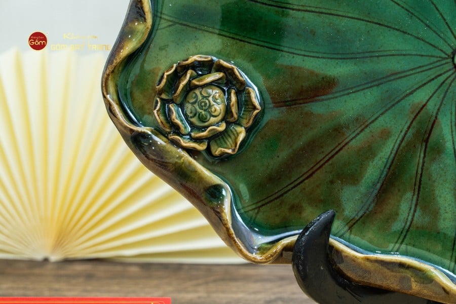 Khay Trà Sen Bầu Dục Xanh Lục