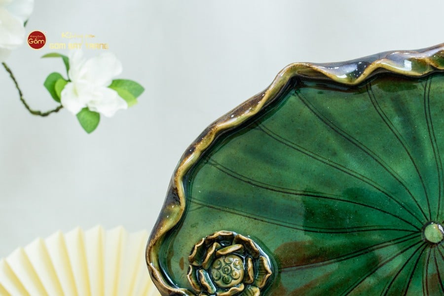 Khay Trà Sen Bầu Dục Xanh Lục