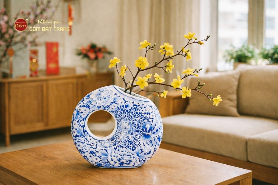 Lọ Hoa Dáng Khuyên Họa Tiết Ngàn Hoa