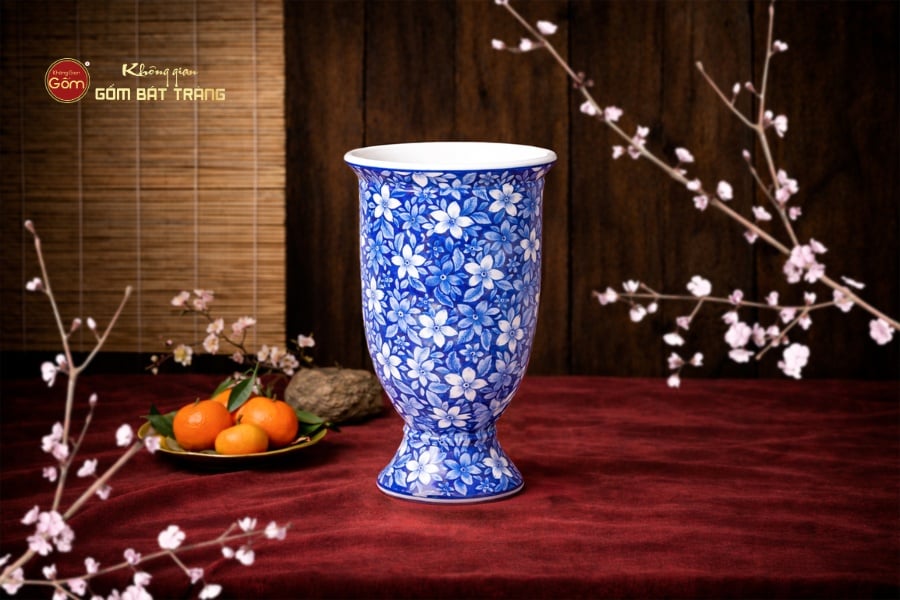 Lọ Hoa Dáng Ly Miệng Rộng Họa Tiết Ngàn Hoa