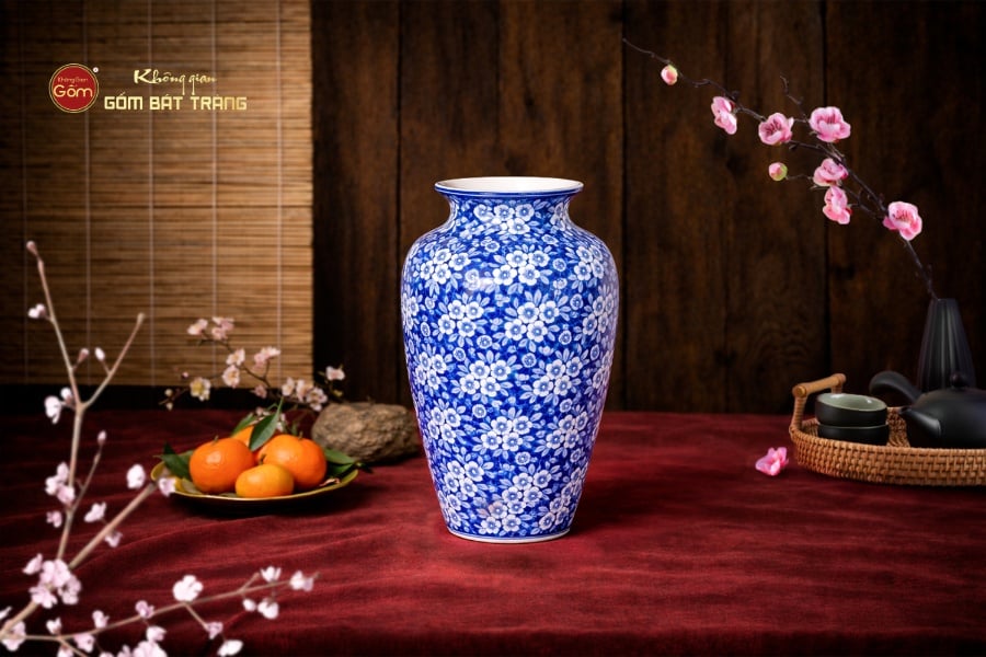 Lọ Hoa Dáng Vò Họa Tiết Ngàn Hoa