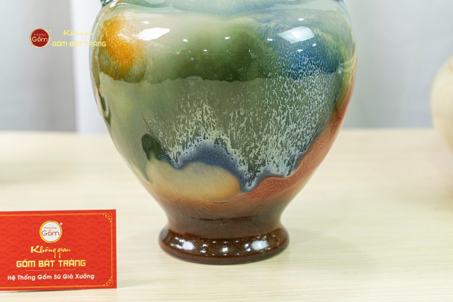 Lọ Hoa Tai Cúp Men Chảy Họa Tiết Búp Sen